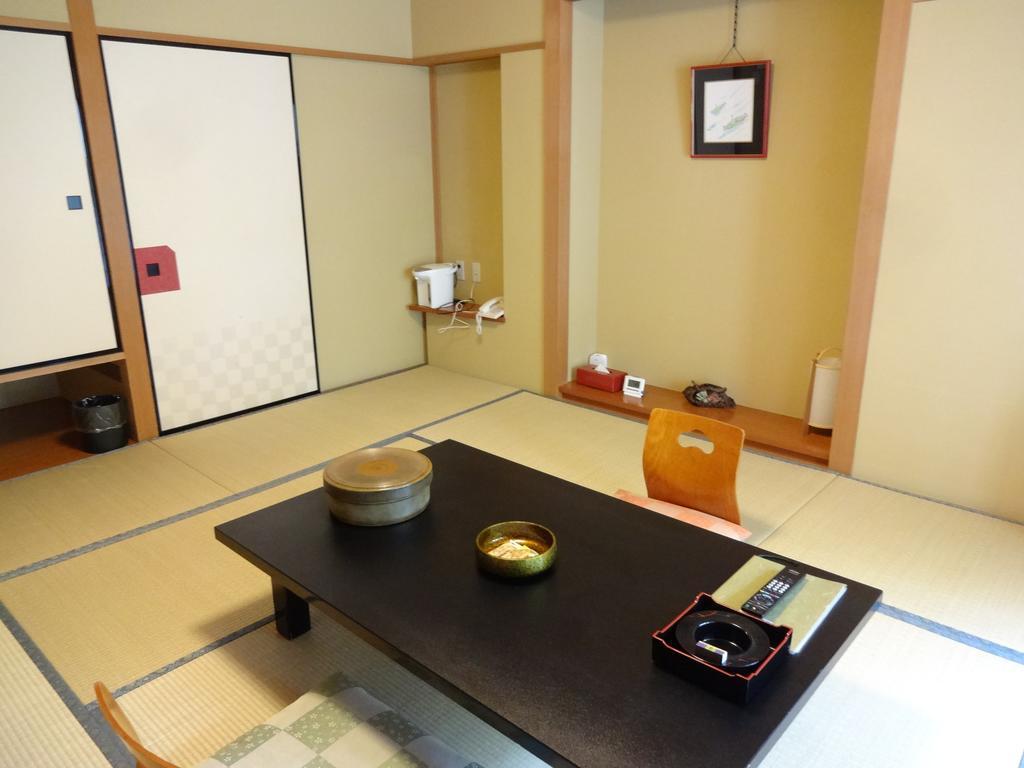 Hotel Natsukashiya Fuwari Nikko Zimmer foto